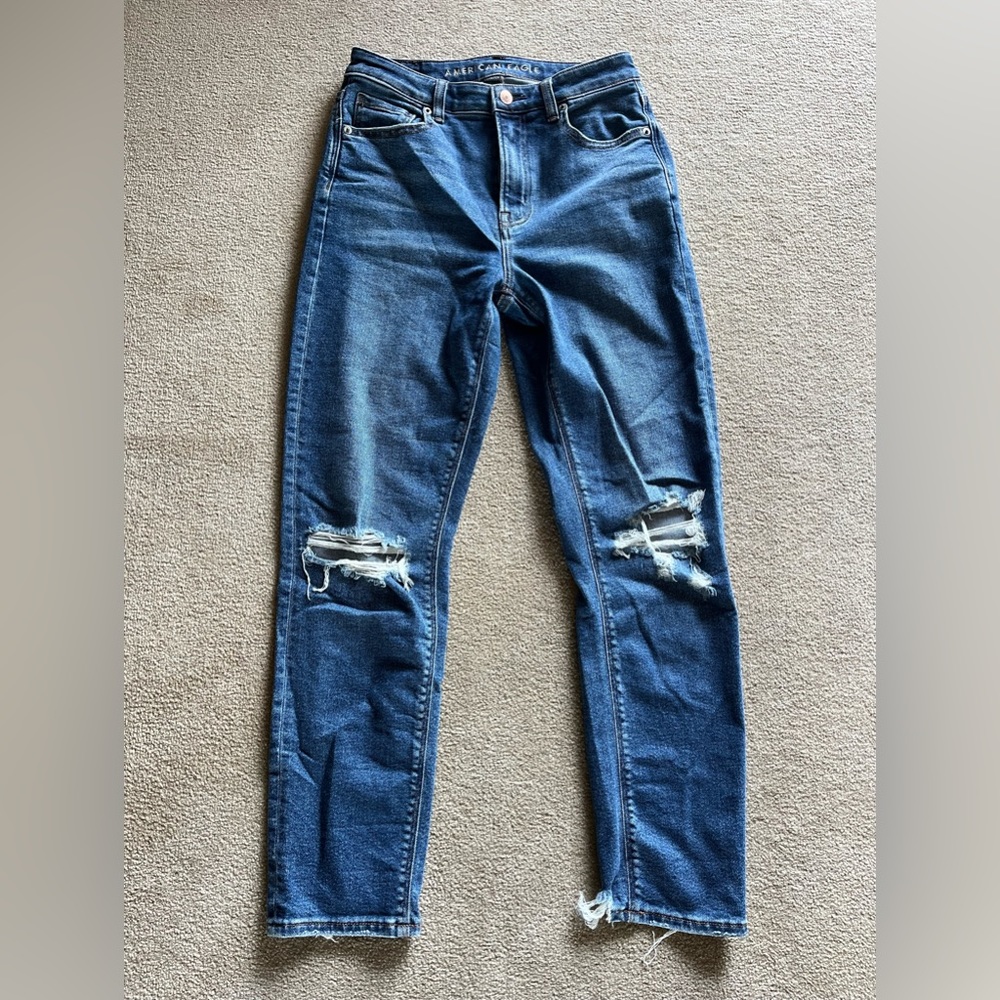 American Eagle mom jeans- size 2R